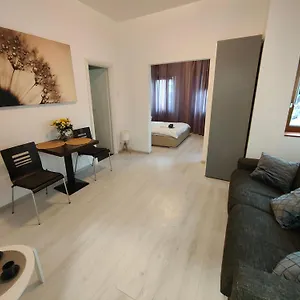 Downtown Apartament