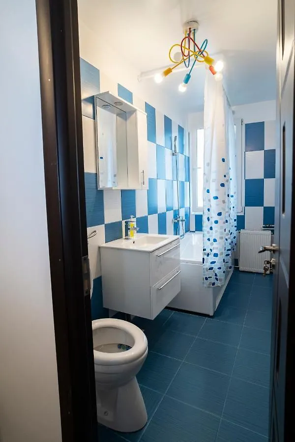 Lejlighed Garsoniera Lux Drumul Taberei Bukarest